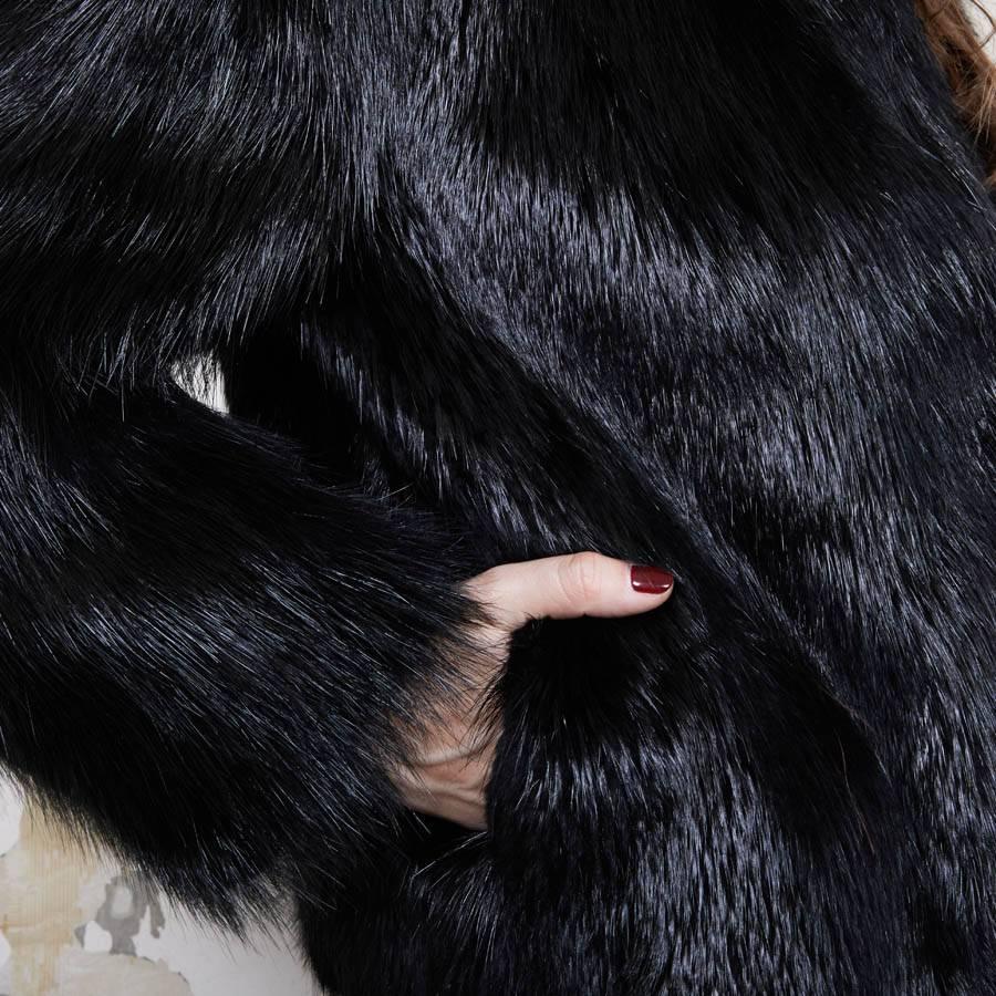 CHLOE Hooded Jacket in Black Beaver Shiny fur Size 38 4