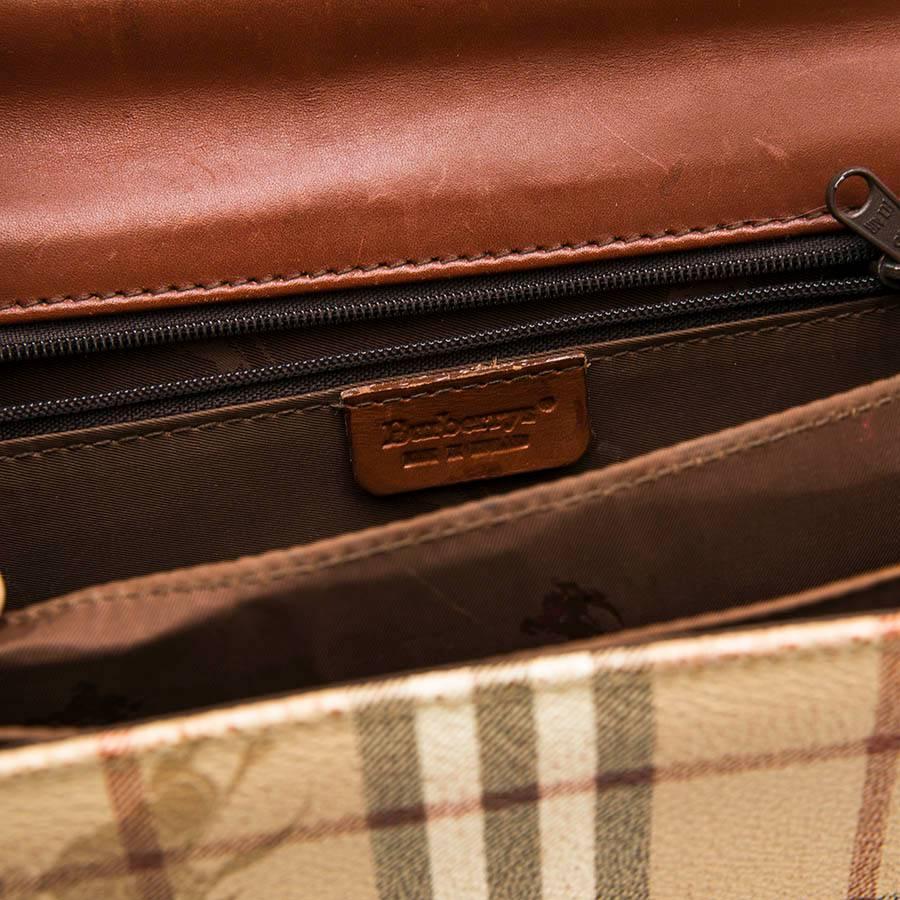 BURBERRY Messenger Bag in Brown Leather and Tartan Canvas 4