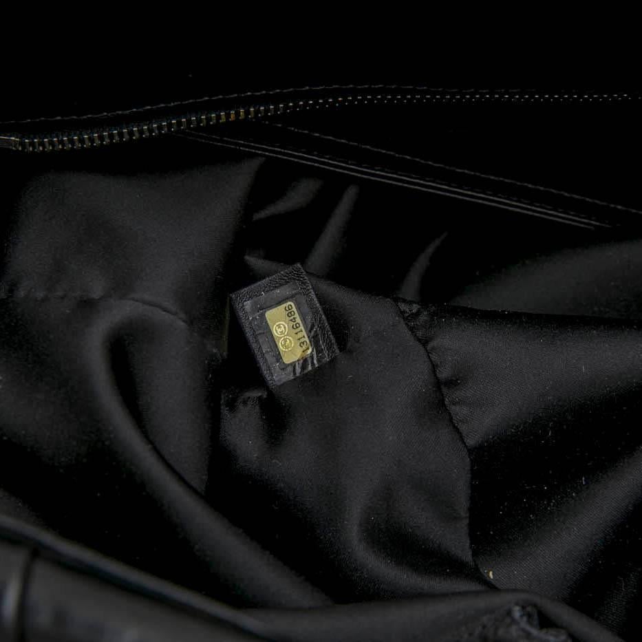 Chanel Large Tote Bag in Black Semi-Gloss Leather 6