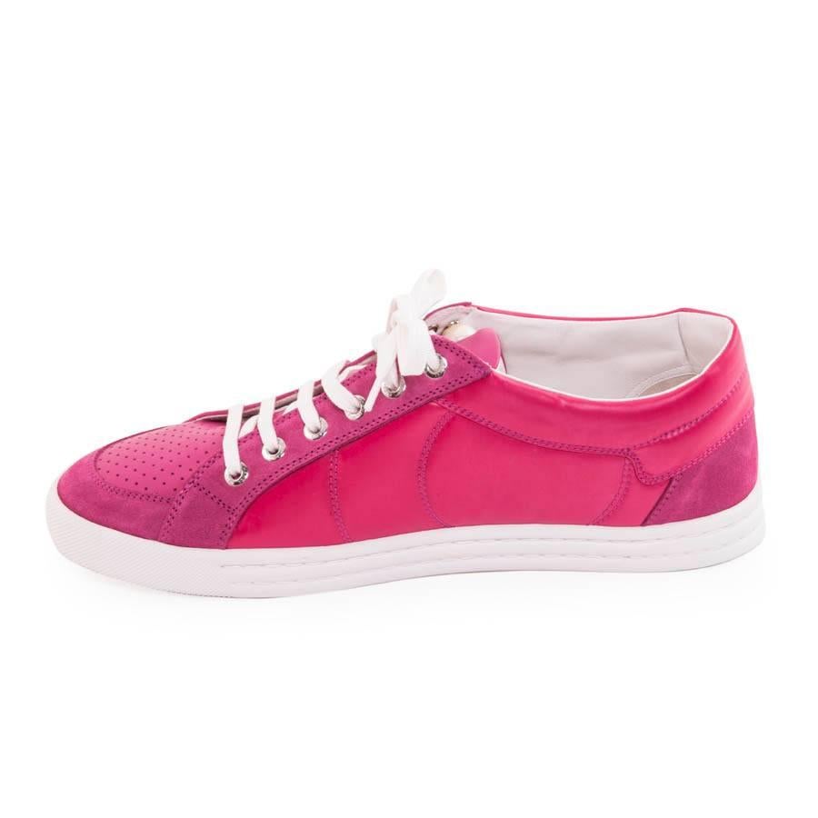 pink suede tennis shoes