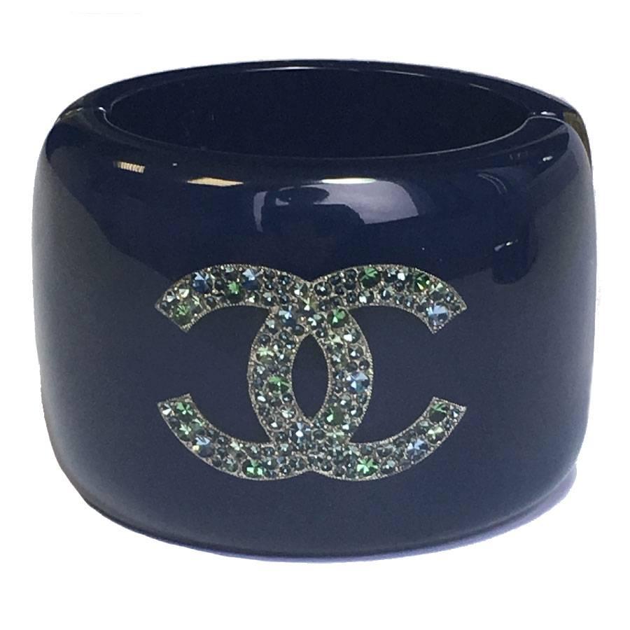 Women's CHANEL Cuff Bracelet in Blue Lacquered Resin and Inclusion of Rhinestones
