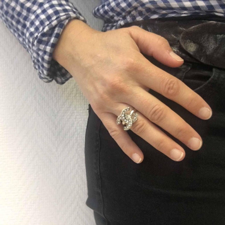 CHANEL CC Ring in Gilded Metal set with Rhinestones 52FR at 1stDibs