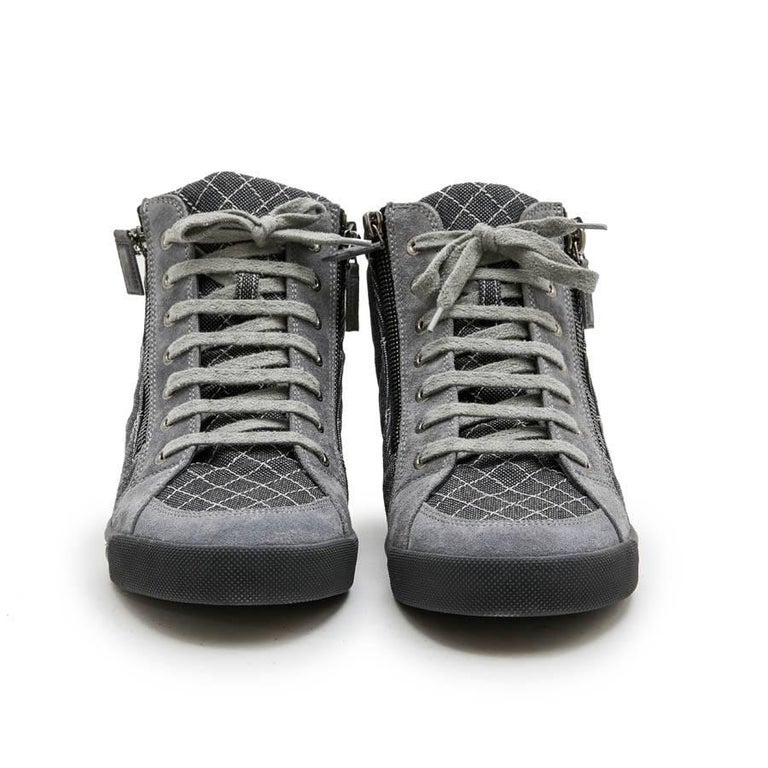 CHANEL Sneakers in Grey Denim and Suede Size 39.5FR For Sale at 1stDibs |  gray chanel sneakers, denim chanel sneakers, chanel denim sneakers