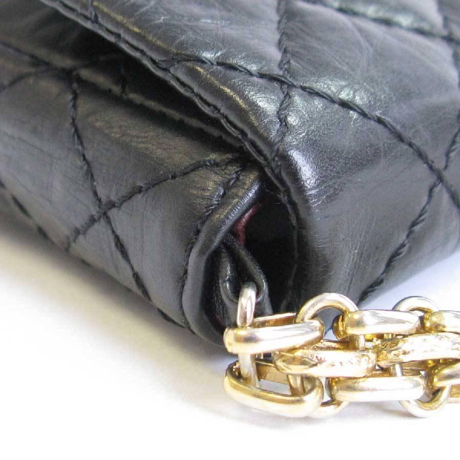Chanel Clutch in Aged Black Quilted Leather with 2.55 Gold Plated Metal Clasp 3