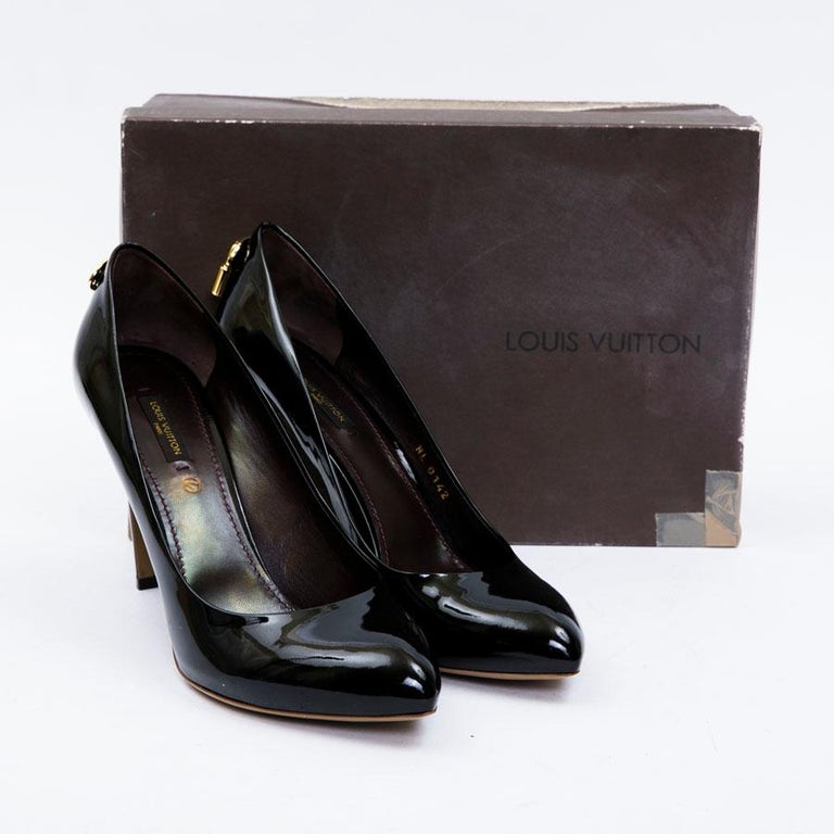 Louis Vuitton Black Patent LV Lock Peep Toe Oh Really! Shoes EU Sz