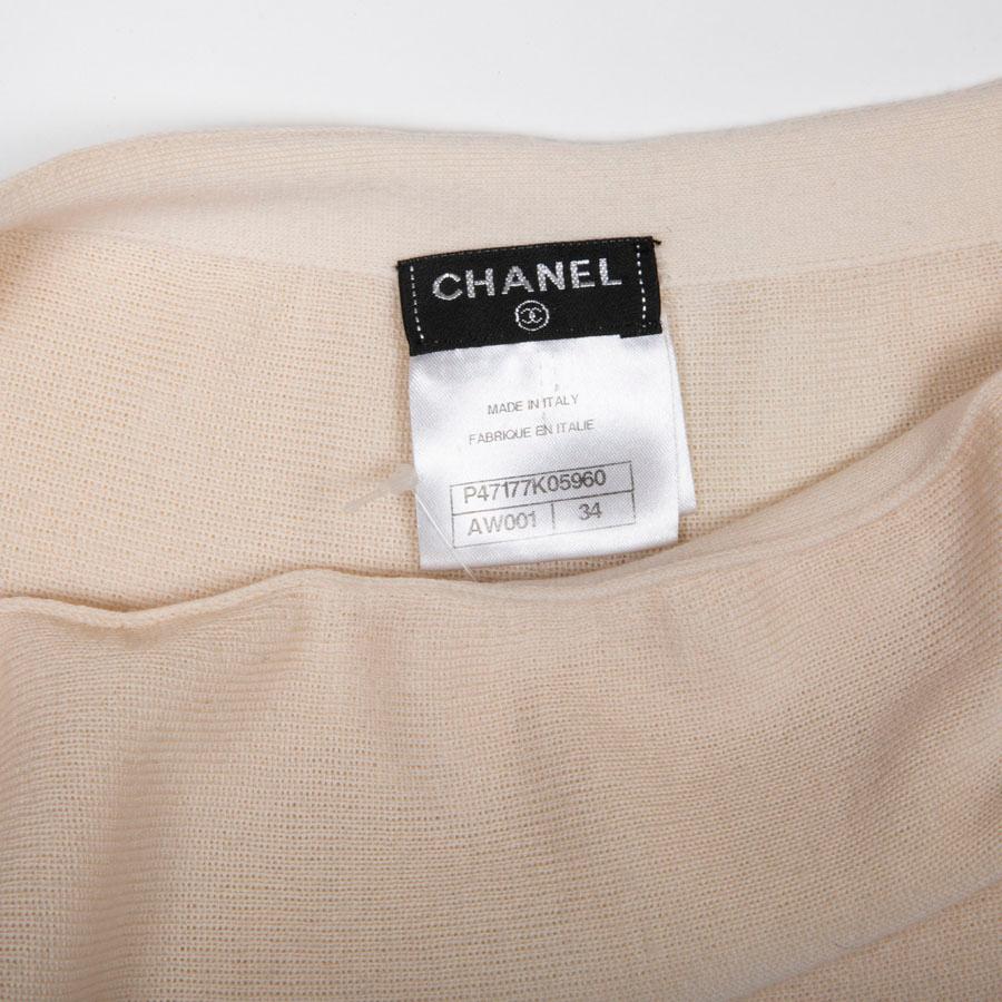 Beige Chanel Off-White Wool and Cashmere Pleated Skirt 