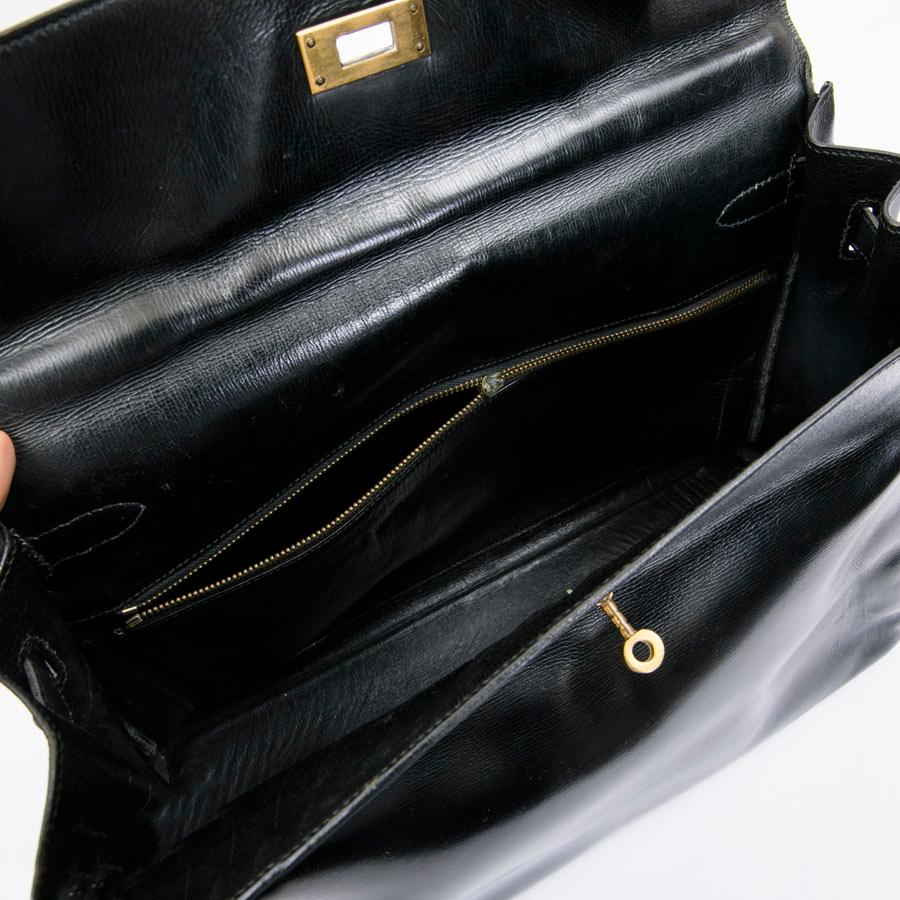 HERMES Vintage Kelly 35 Bag in Black Box Leather 10
