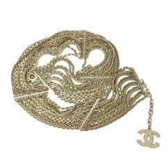 CHANEL Vintage Multi-Chains Belt in Pale Gilt Metal