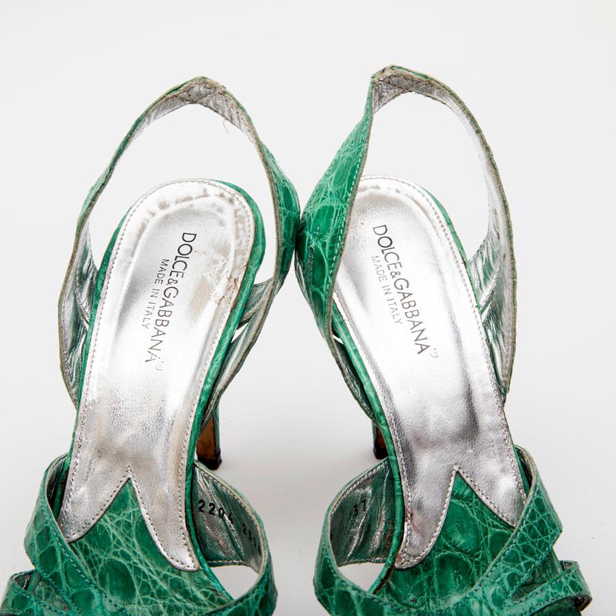 DLCE & GABBANA Water Green Alligator High Heels Size 37 In Good Condition For Sale In Paris, FR