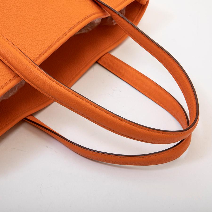 HERMES Bag in Orange Clémence Taurillon Leather 3