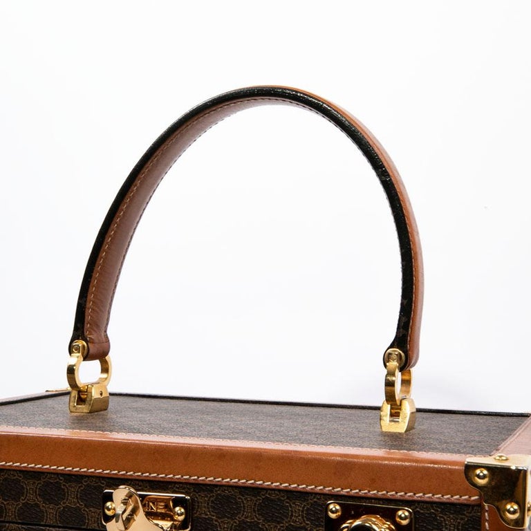 Handbags Louis Vuitton Rigid Vanity Case