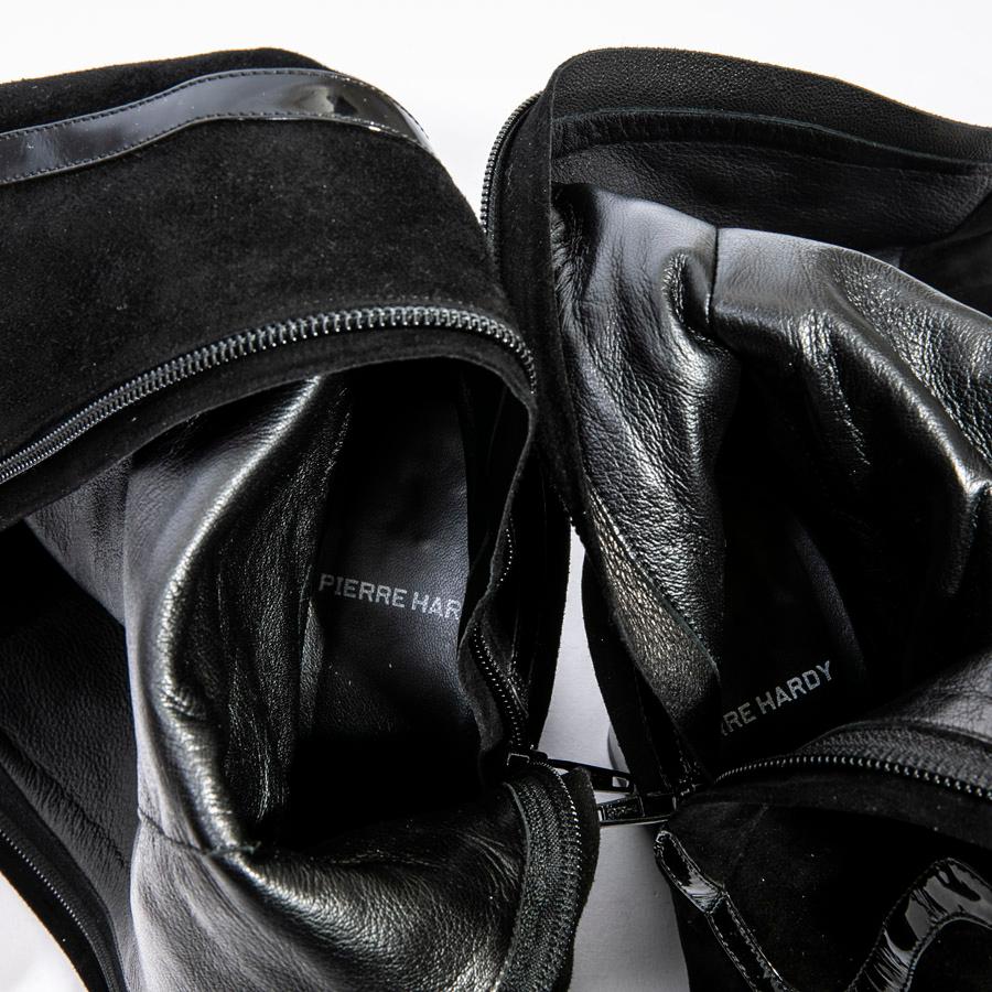 PIERRE HARDY Boots in Black Velvet Calfskin leather For Sale 2