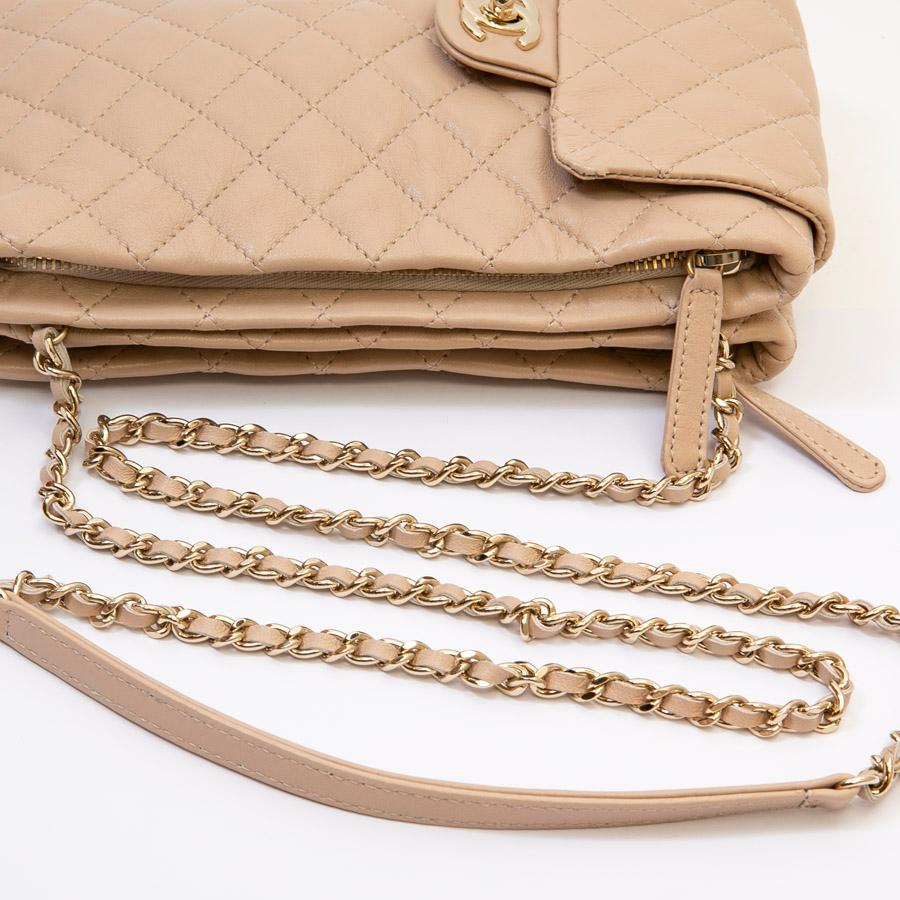 Chanel Pink Beige Lambskin Leather Clutch Bag  3