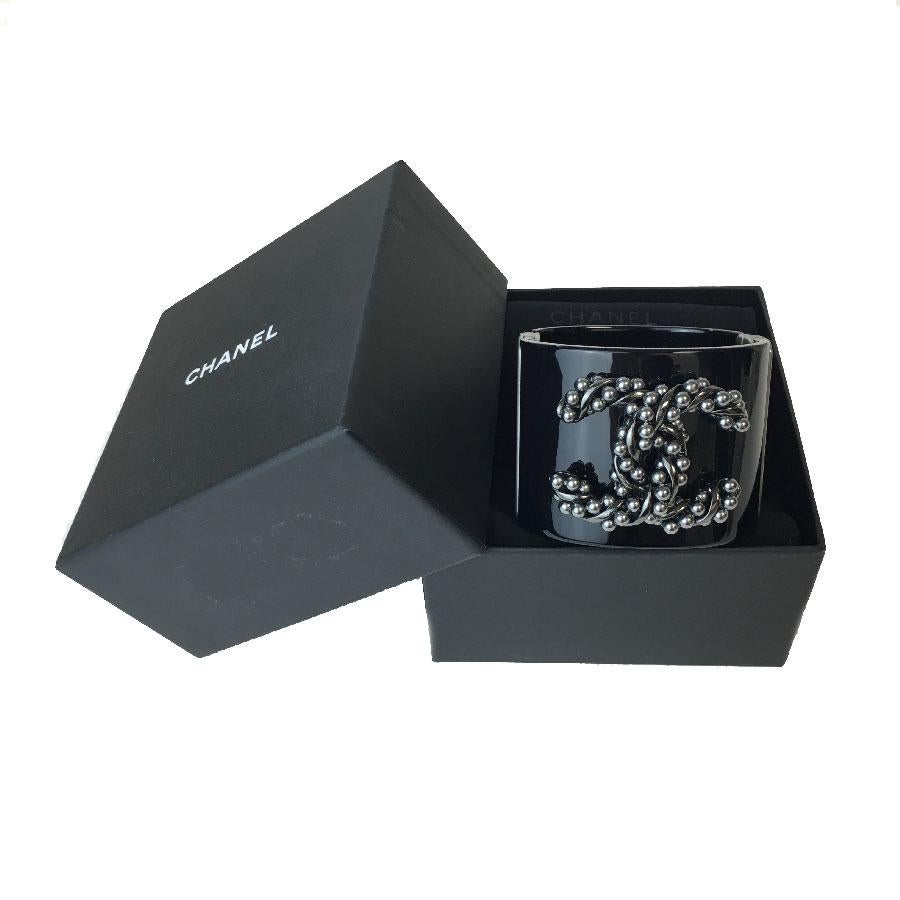 Chanel Cuff Bracelet in Black Plexiglass and CC in Gunmetal Color Metal 4