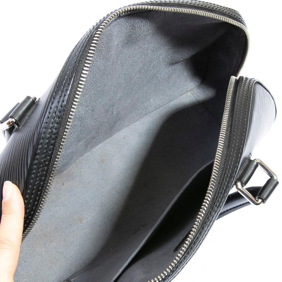 Louis Vuitton Black Epi Leather Bag  9