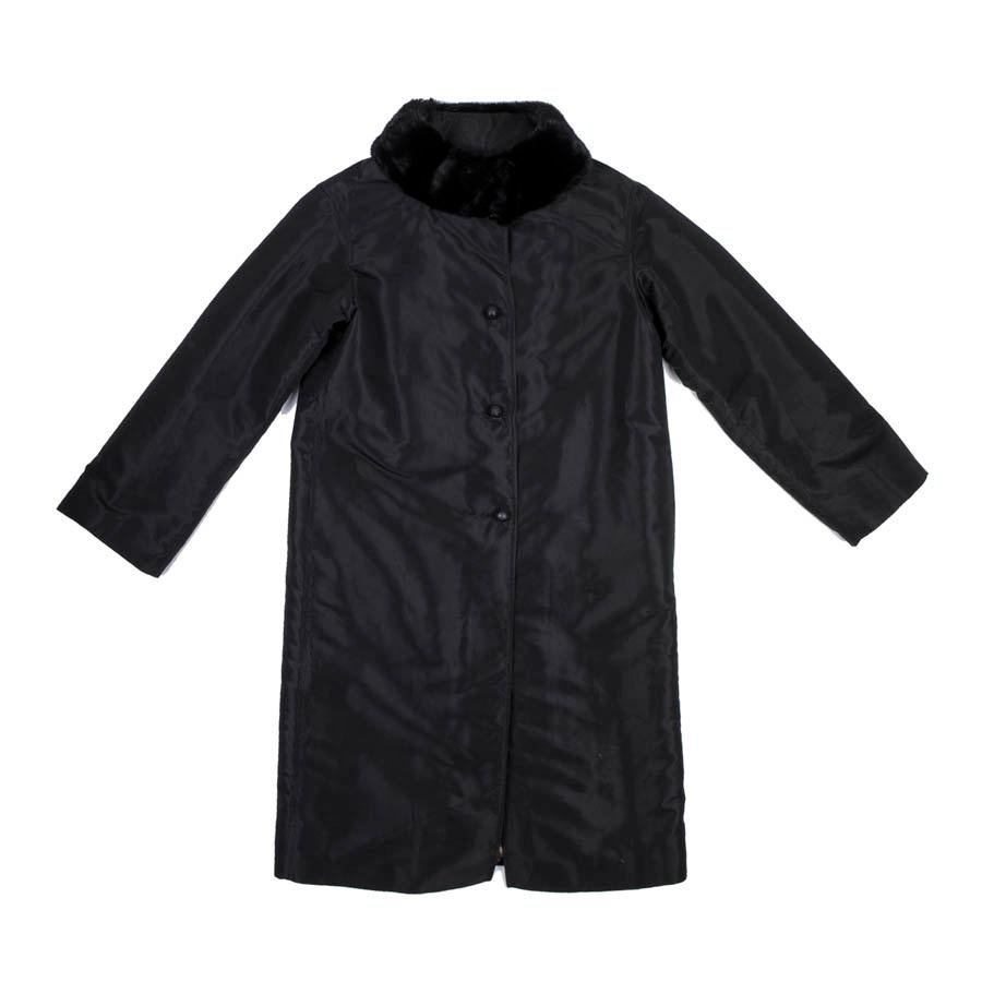 Fendi Black Trench Coat Lined with Removable Fur   For Sale