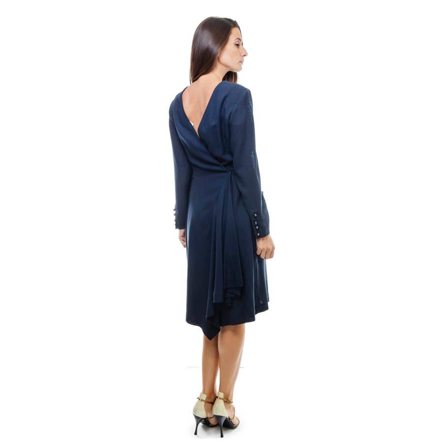 Noir Chanel - Robe portefeuille en tissu bleu marine   en vente