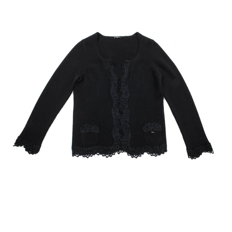 CHANEL Long Cardigan in Black Cashmere Size 36FR For Sale