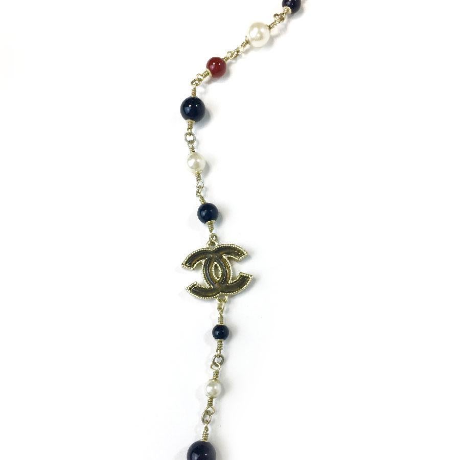 Women's CHANEL Necklace in Gilt Metal and Multicolor Pearls