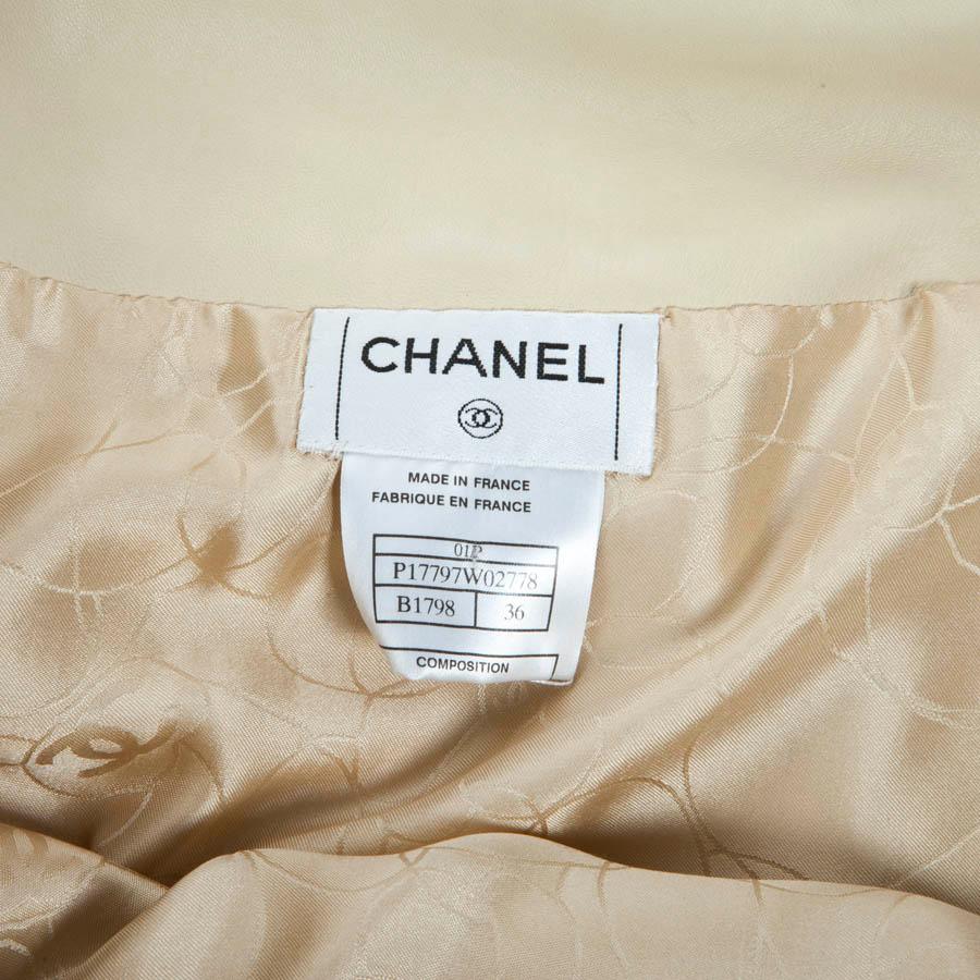 CHANEL Flare Skirt in Beige Leather Size 36FR 5