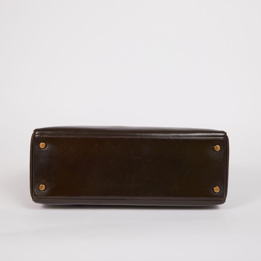 Women's HERMES Vintage Kelly 32 Handbag in Brown Box Leather