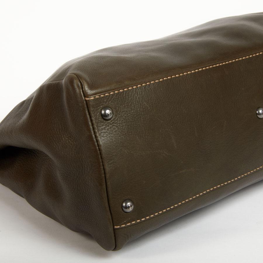 FENDI Tote Bag, Peekaboo Model, in Two-Tone khaki and iridescent brown Leather 2