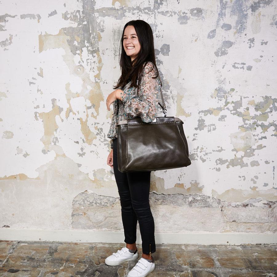 FENDI Tote Bag, Peekaboo Model, in Two-Tone khaki and iridescent brown Leather 10