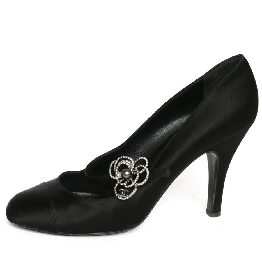 CHANEL High Heels in Black Silk Satin Size 40.5 1
