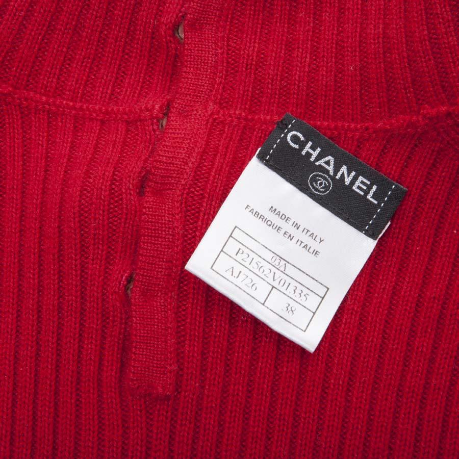 CHANEL Turtleneck Pullover in Red Cashmere Size 38FR 2