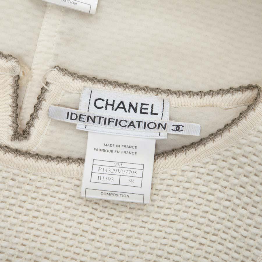 CHANEL Identification Ensemble Jacket and Top in Beige Wool Size 38FR 5