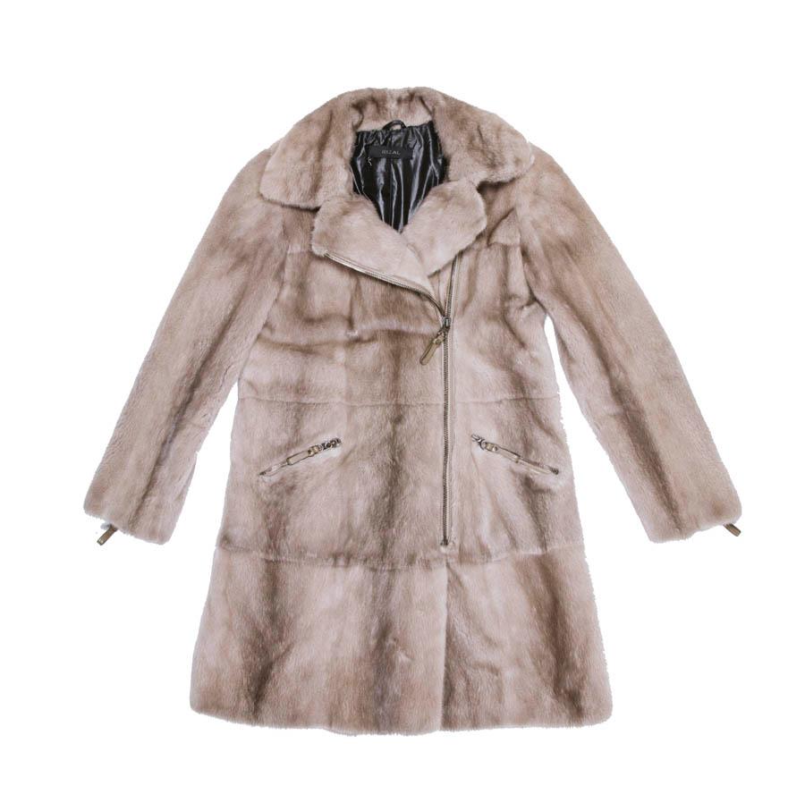 RIZAL Coat in Pearl Gray Mink Size 38FR For Sale