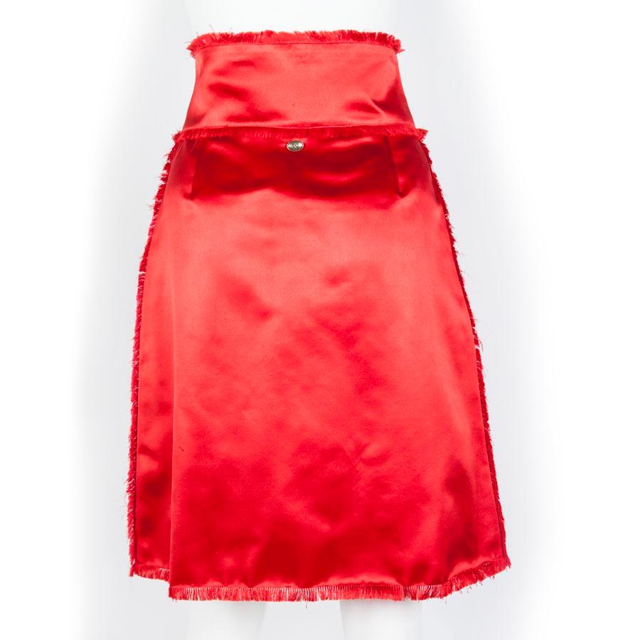 Women's CHANEL Paris-Shanghai 2010 Skirt in Red Duchesse Satin Size 38FR