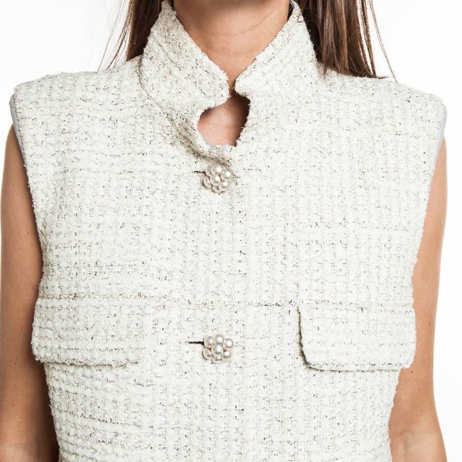 CHANEL Sleeveless Dress T 42FR in Cream Painted Tweed  1