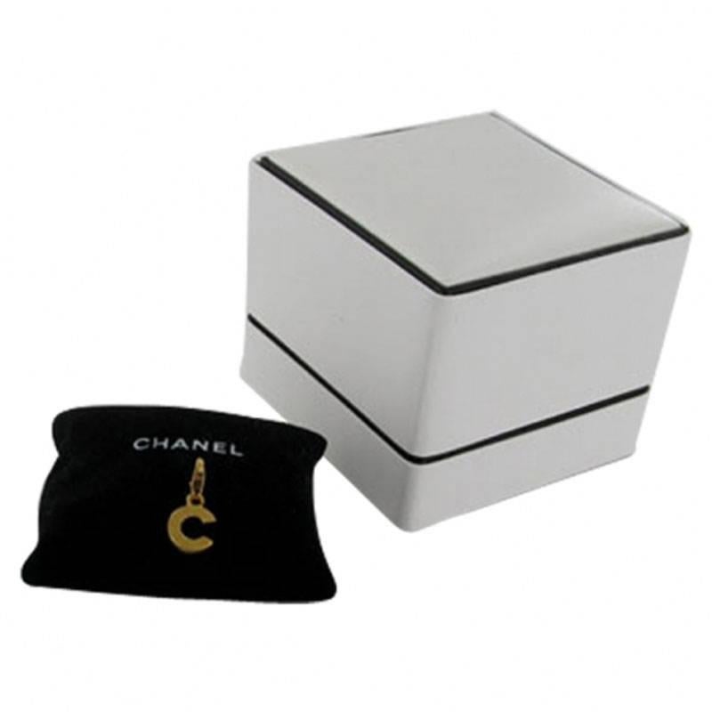 Women's CHANEL Charm 'C' in 18K Yellow Gold