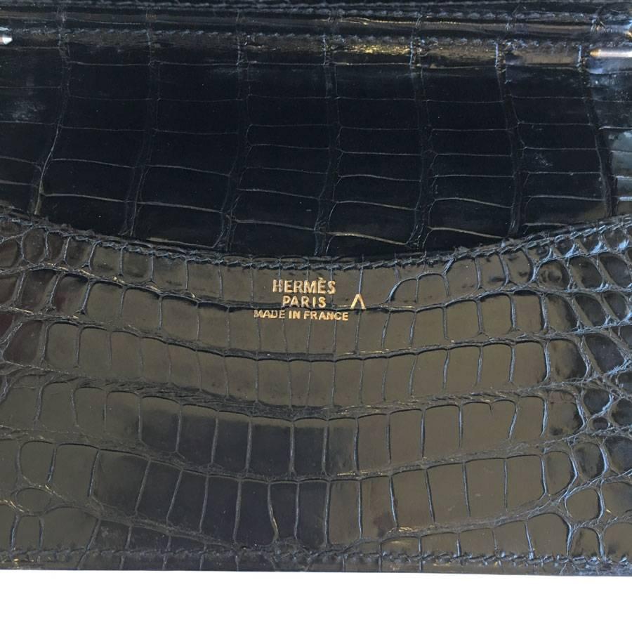 HERMES Agenda Cover in Black Porosus Crocodile Leather In Good Condition For Sale In Paris, FR