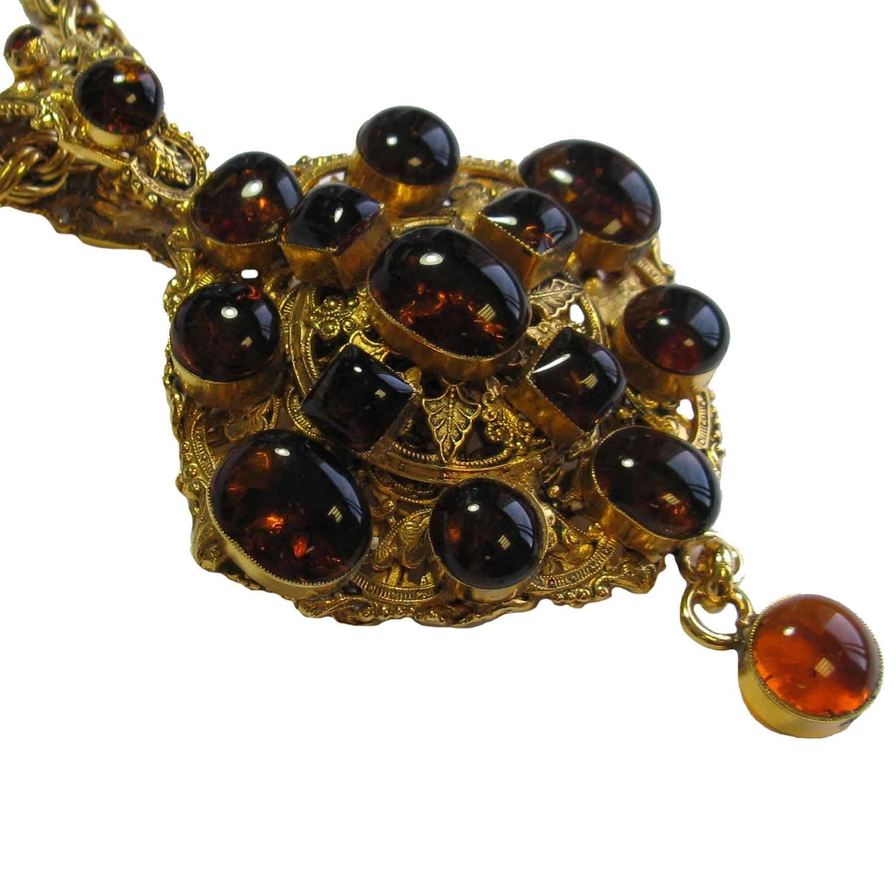 MARGUERITE DE VALOIS Necklace in Gilded Metal and Pendant in Topaze Molten Glass 1