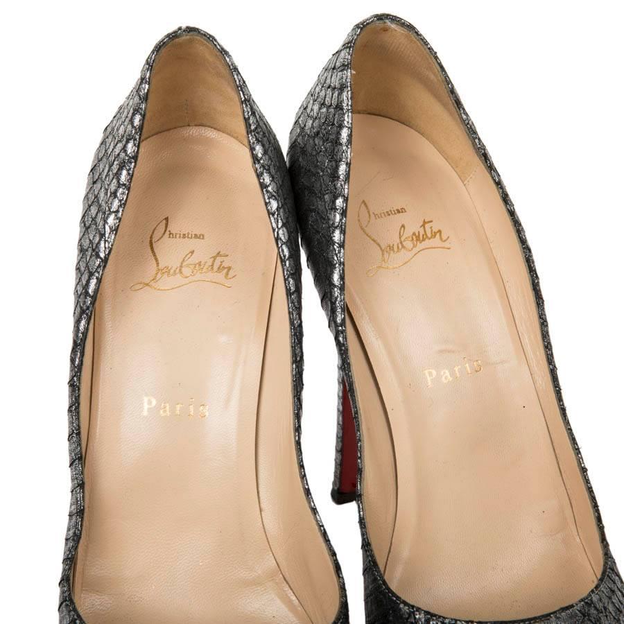Brown Christian Louboutin High Heel Sandals in Aged Silver Python Size 39.5EU For Sale