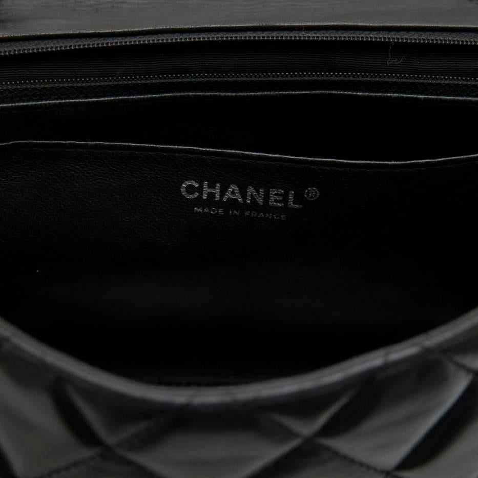 CHANEL 'Jumbo' Flap Bag in Black Smooth Quilted Lambskin Leather 1