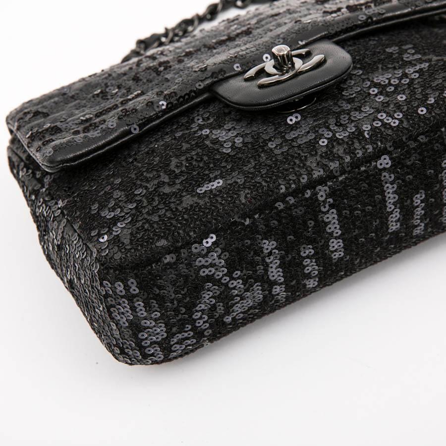 CHANEL Timeless Bag in Black Lambskin Leather and Sequin 2