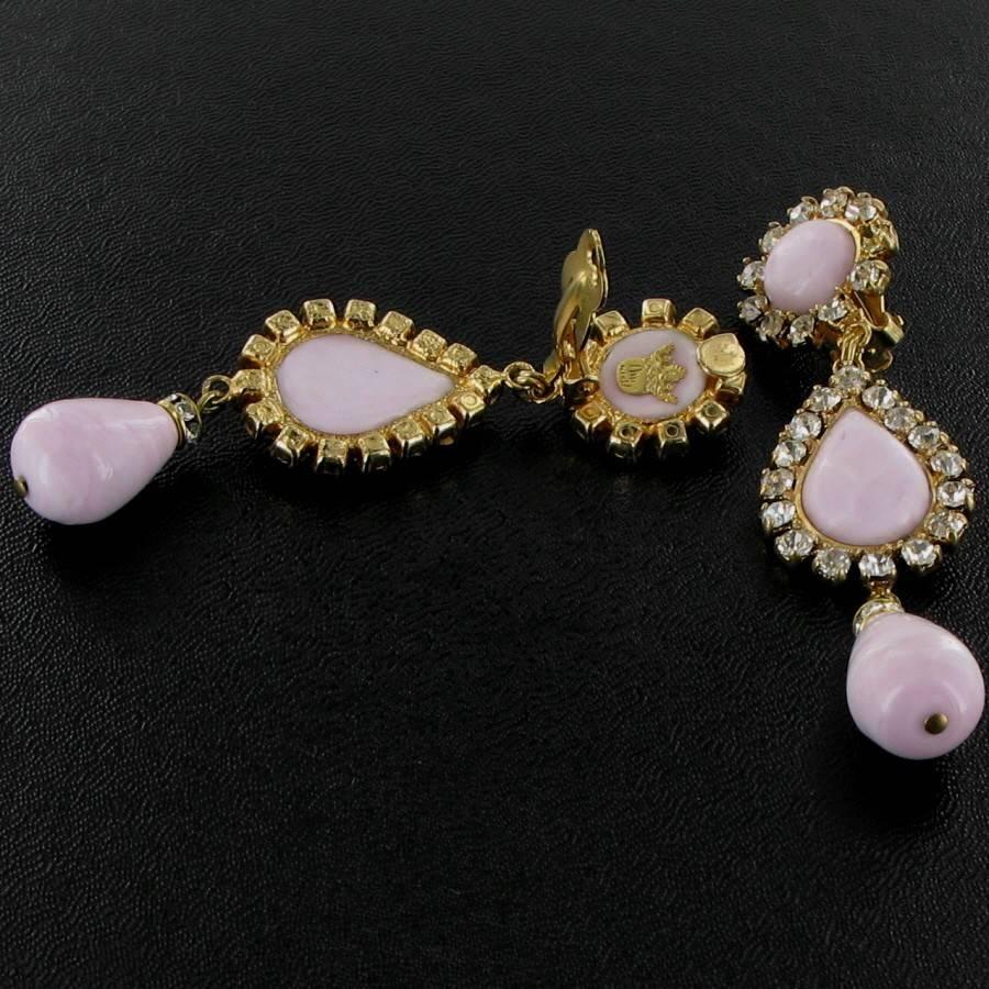 MARGUERITE DE VALOIS Couture Clip-on Earrings in Pale Pink Molten Glass  In Excellent Condition In Paris, FR
