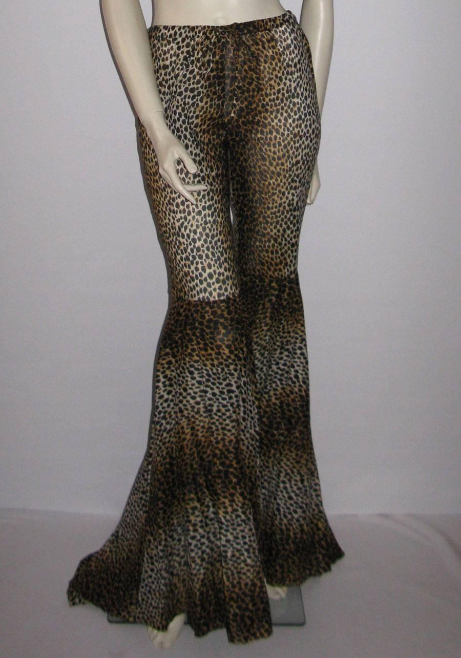 dolce and gabbana leopard pants