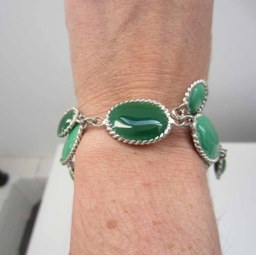 Women's MARGUERITE DE VALOIS Waterfalls Couture bracelet in Green Molten Glass