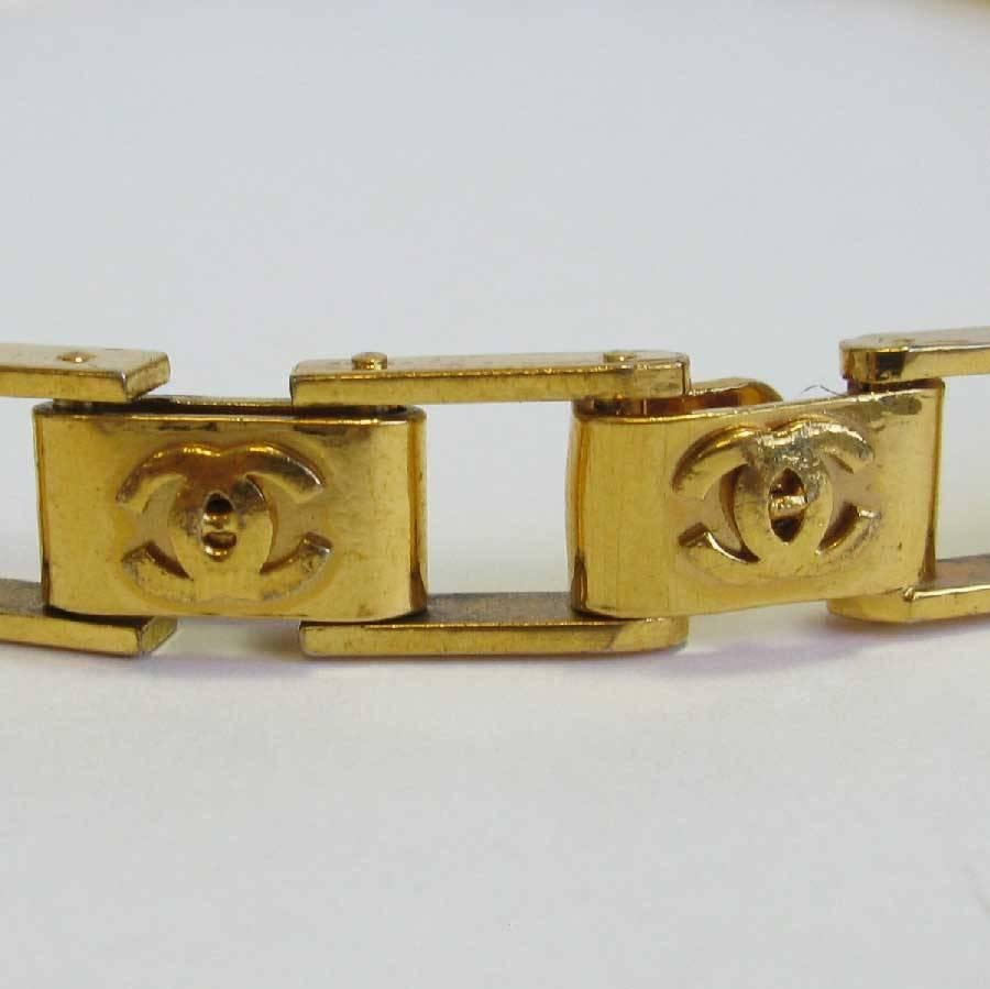 CHANEL Vintage Articulated Belt in Gilded Metal For Sale 1