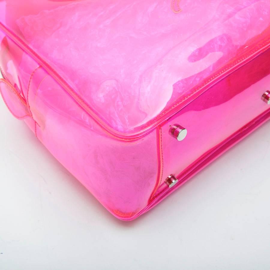 COURRÈGES Bag in Transparent Pink Plexi In Excellent Condition In Paris, FR