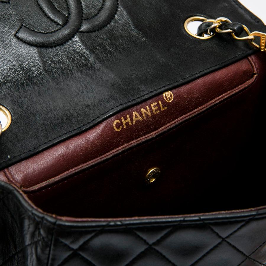 CHANEL Vintage Bag in Black Quilted Leather 5