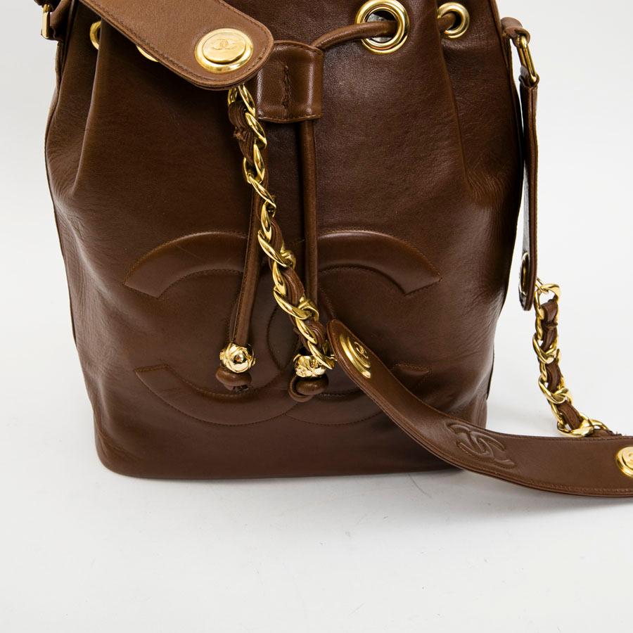 CHANEL Vintage Bucket Bag aus braunem Leder Tasche 4