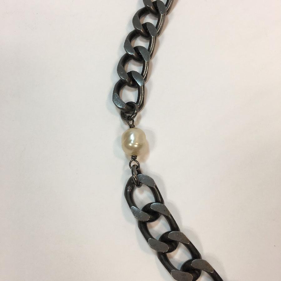 CHANEL Belt in Large Matte Ruthenium Metal Chain In Excellent Condition In Paris, FR