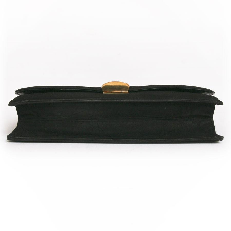 HERMES Vintage Etrier 24 Faubourg Saint-Honoré Bag in Black Suede Leather In Good Condition In Paris, FR