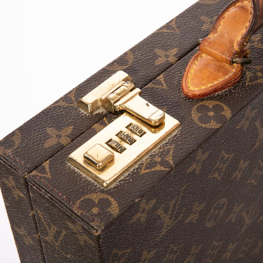 Women's or Men's LOUIS VUITTON Vintage Attaché Case in Brown Monogram Canvas And Natural Leather