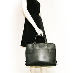 LOUIS VUITTON Document Holder in Black taiga Leather